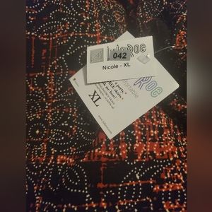 Xl lularoe nicole